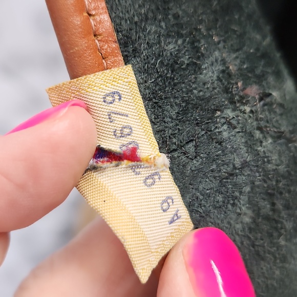 Vintage Dooney & Bourke Bucket Bag - Picture 8 of 16